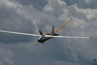 PL: Letov LF-107 Luňák w locie podczas pokazu w Mladá Boleslav. | EN: Letov LF-107 Luňák aircraft in flight during the airshow in Mladá Boleslav.