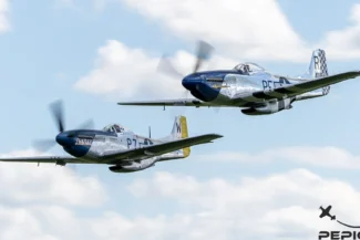 PL: P-51 Mustrang w locie podczas pokazu w Mladá Boleslav. | EN: P-51 Mustrang fighter aircraft in flight during the airshow in Mladá Boleslav.